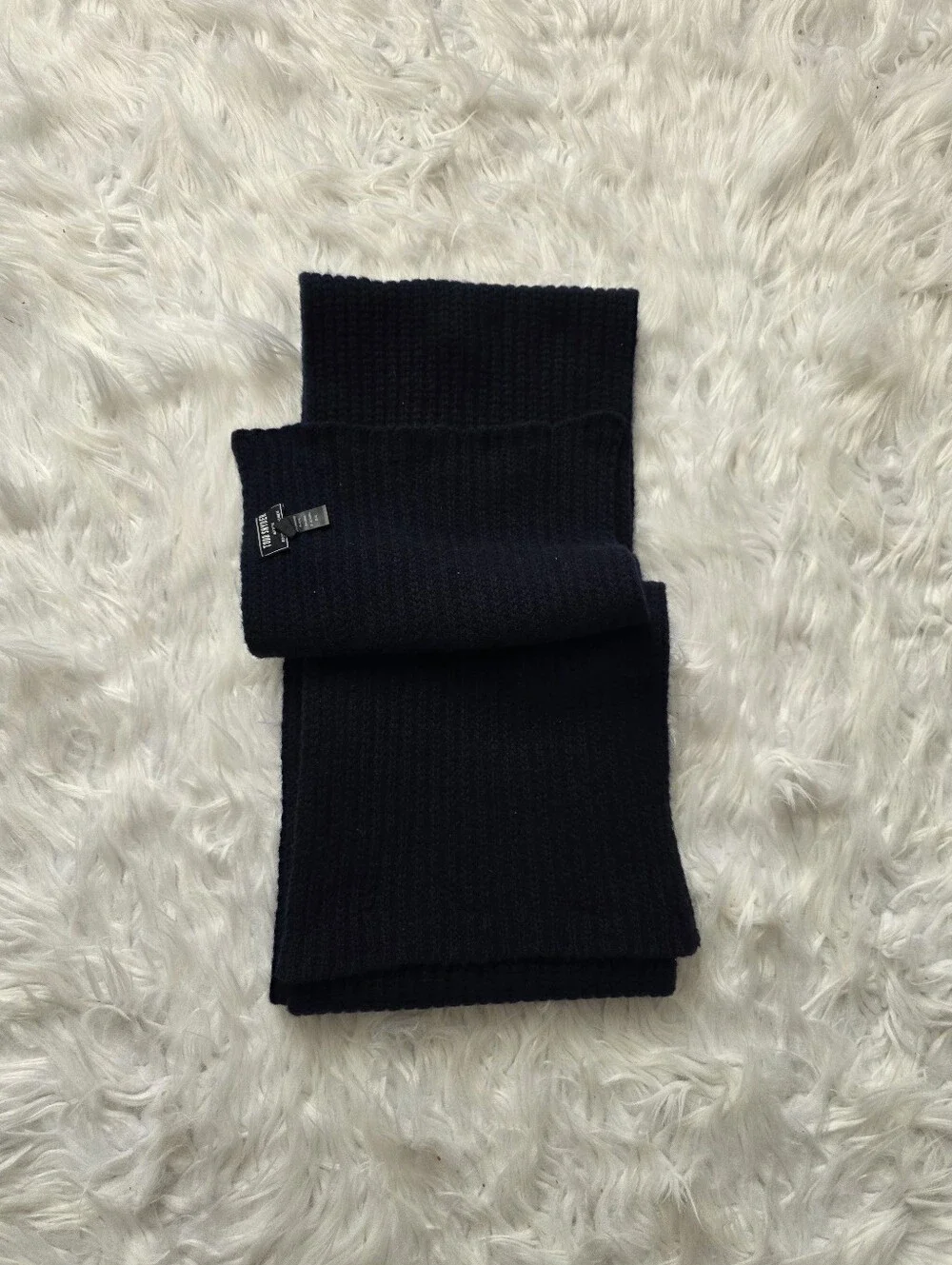 Todd Snyder Men's Navy Blue Cashmere Ribbed Knit Scarf